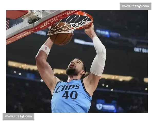 保罗点将快船内线:祖巴茨镇禁区,大洛拓空间 保罗点将快船内线:祖巴茨镇禁区,大洛拓空间