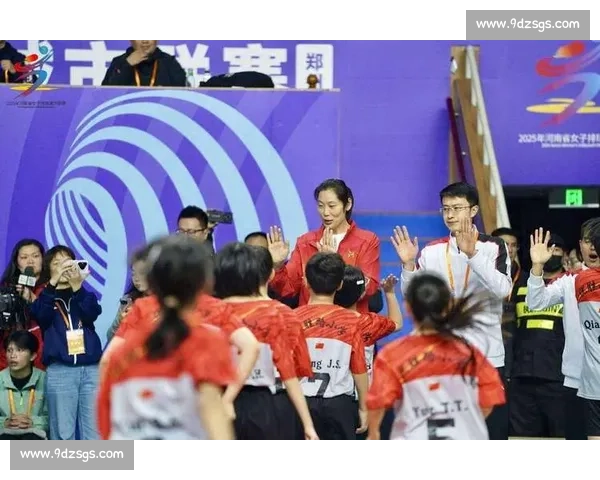 “朱指导” 空降豫排联赛：奥运冠军点燃少年排球热